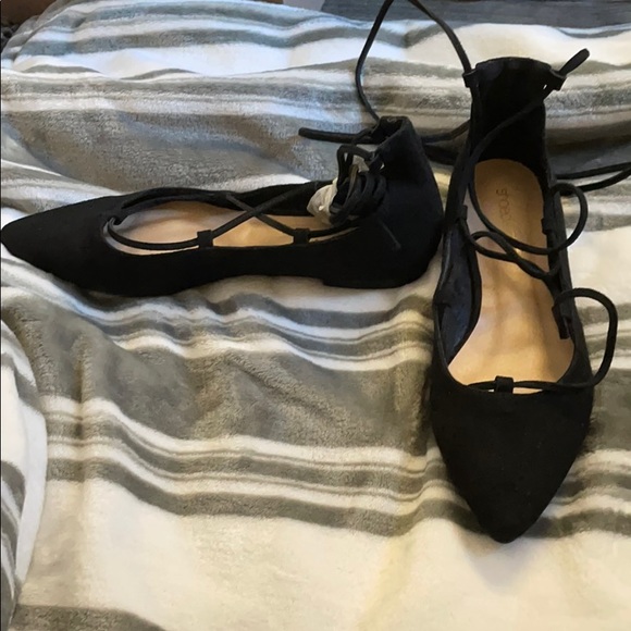 Black flats - Picture 3 of 6